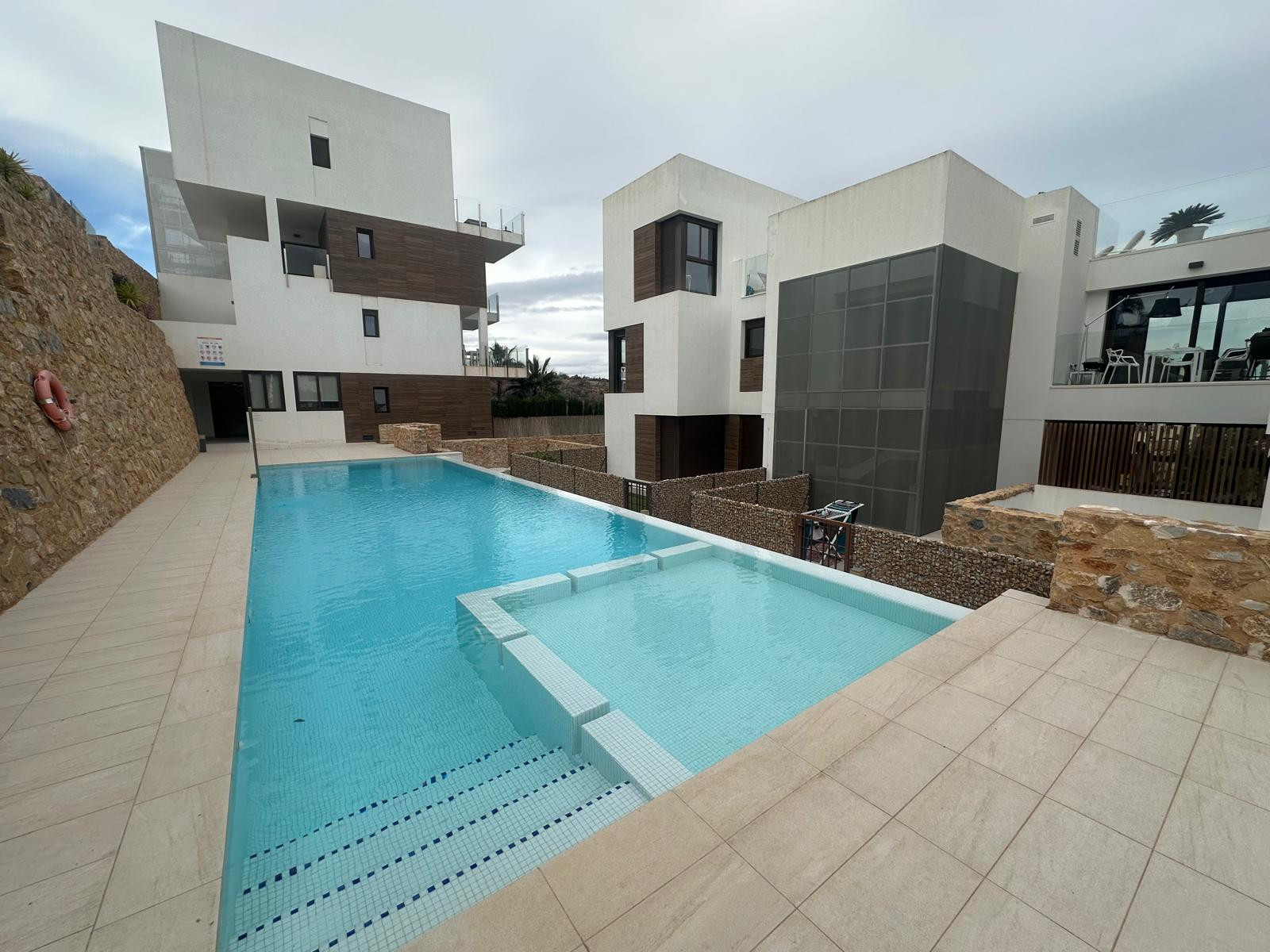 Apartment in Playas de Orihuela - view 1