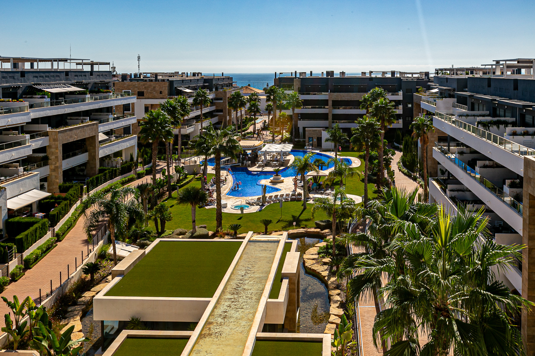 Penthouse in Playa Flamenca - view 1