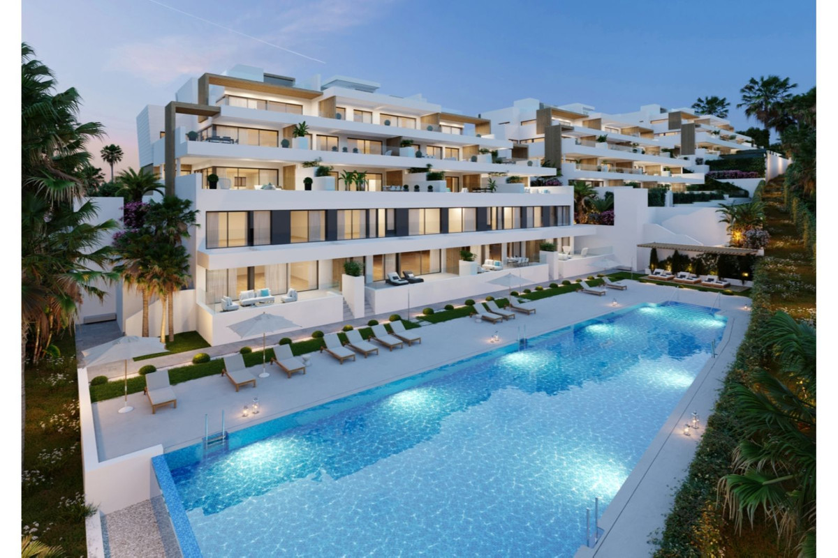 House in Estepona - view 1