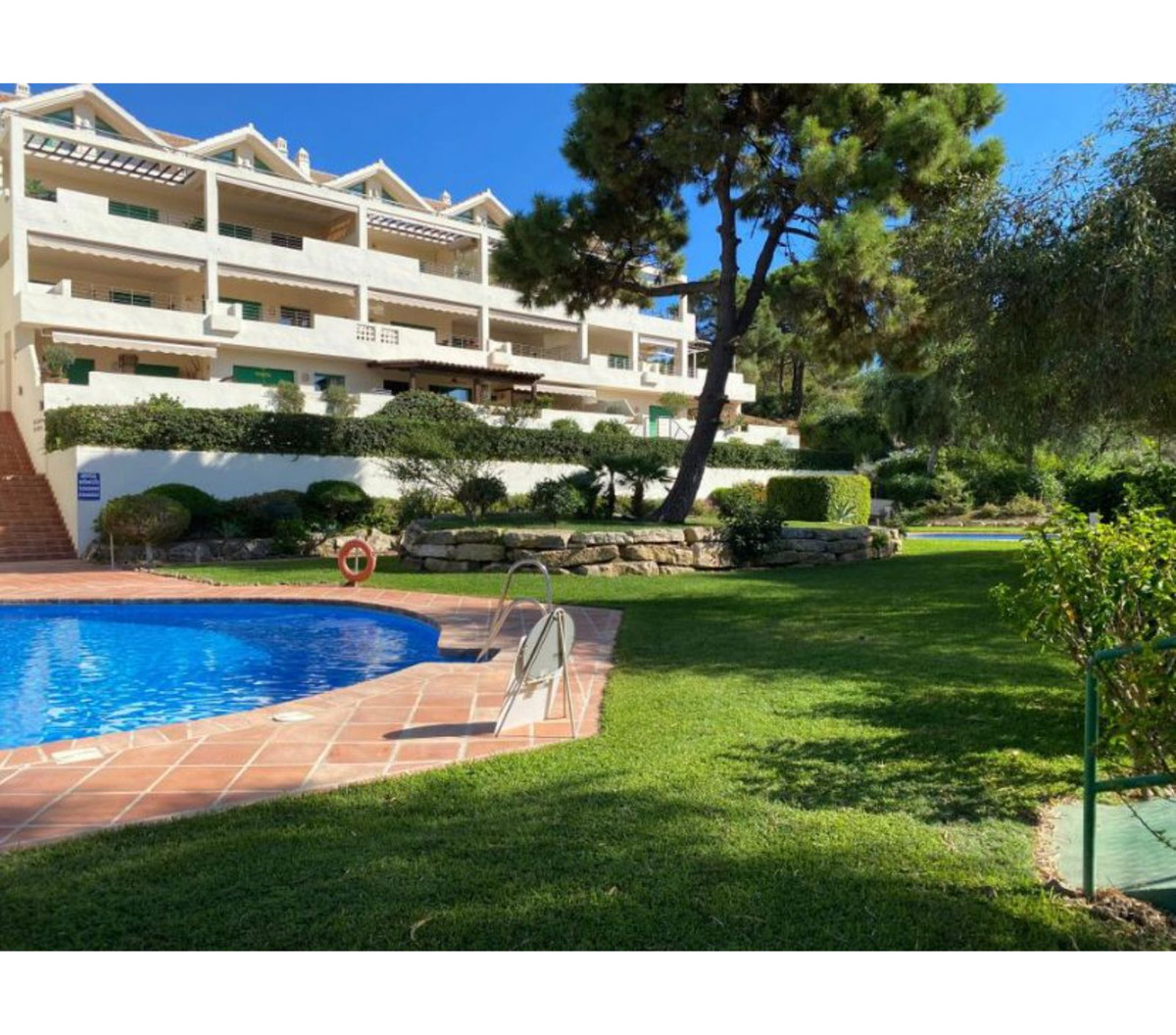 House in Estepona - view 1