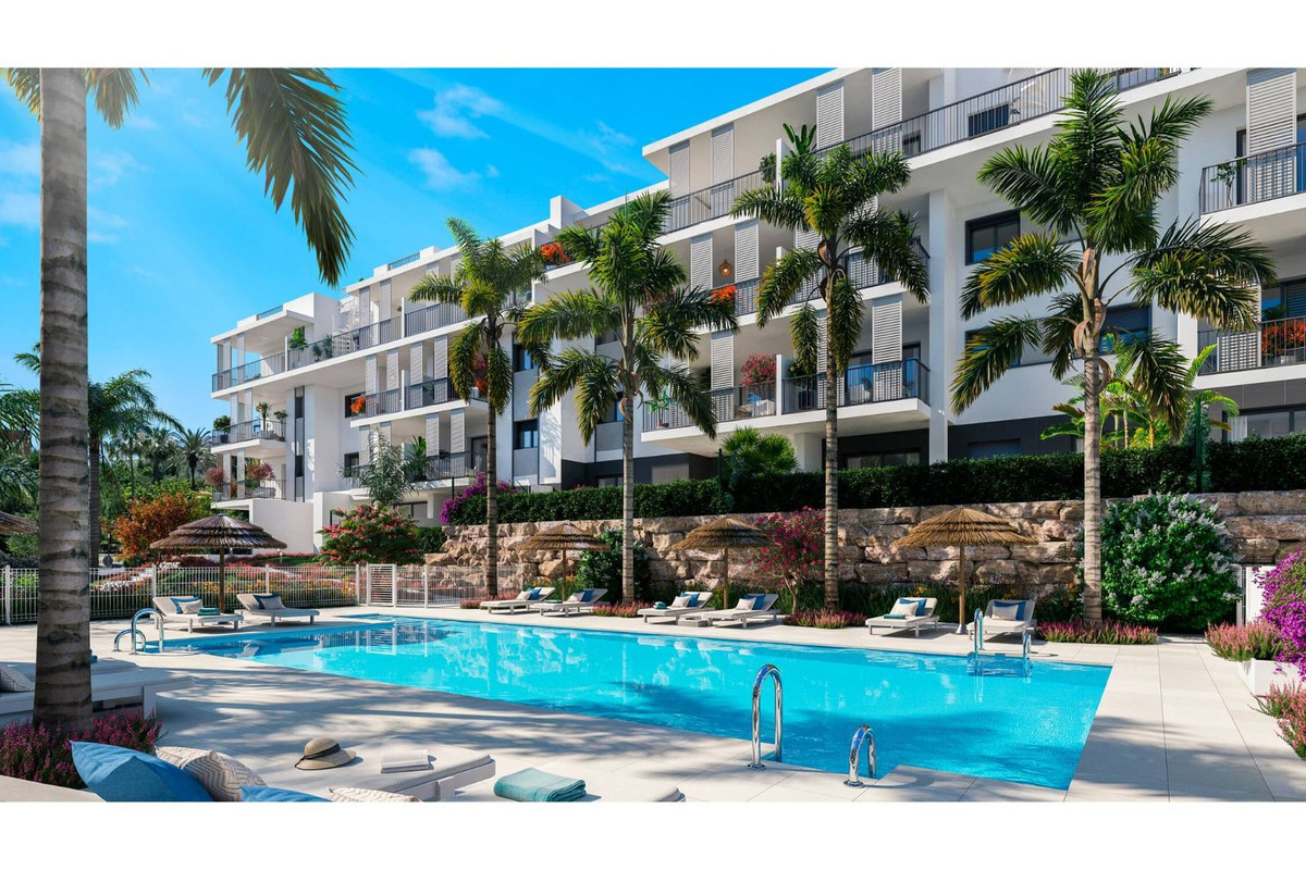 House in Estepona - view 1