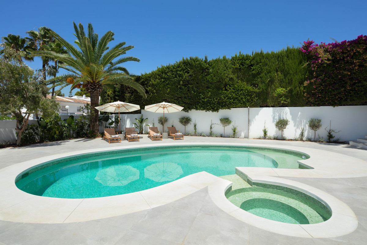 House in Malaga - view 1