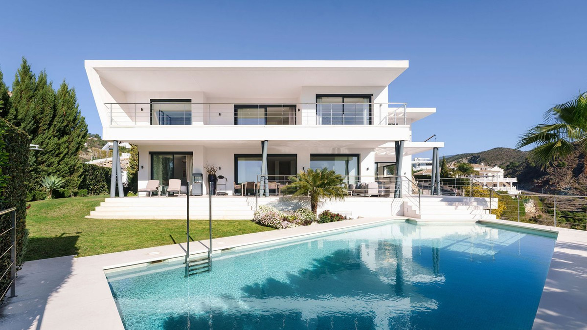 House in Malaga - view 1