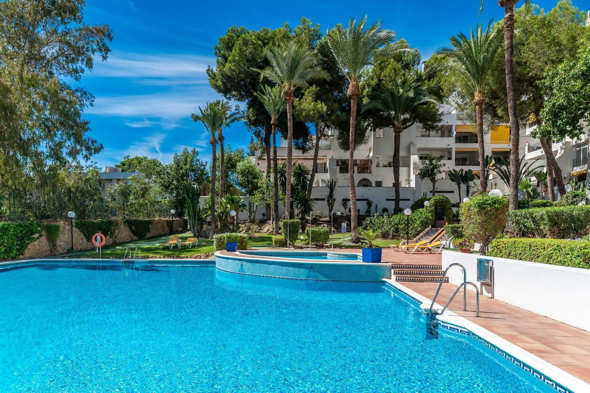 House in La Atalaya - view 1