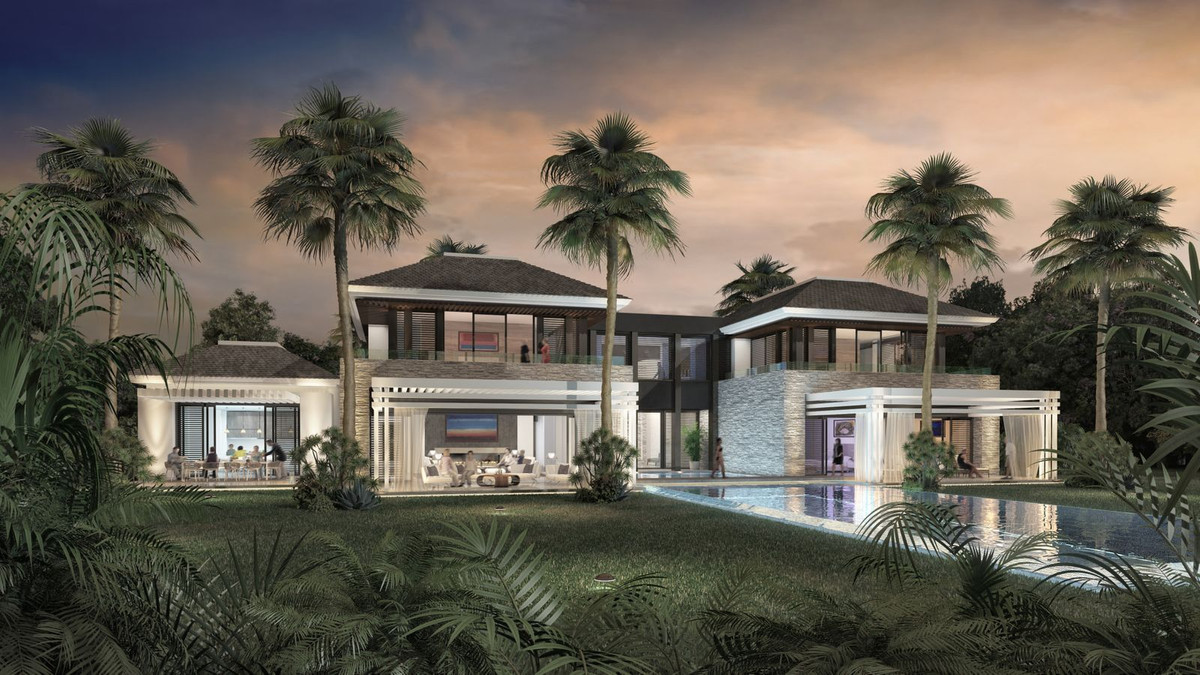 House in Marbella Del Este - view 1