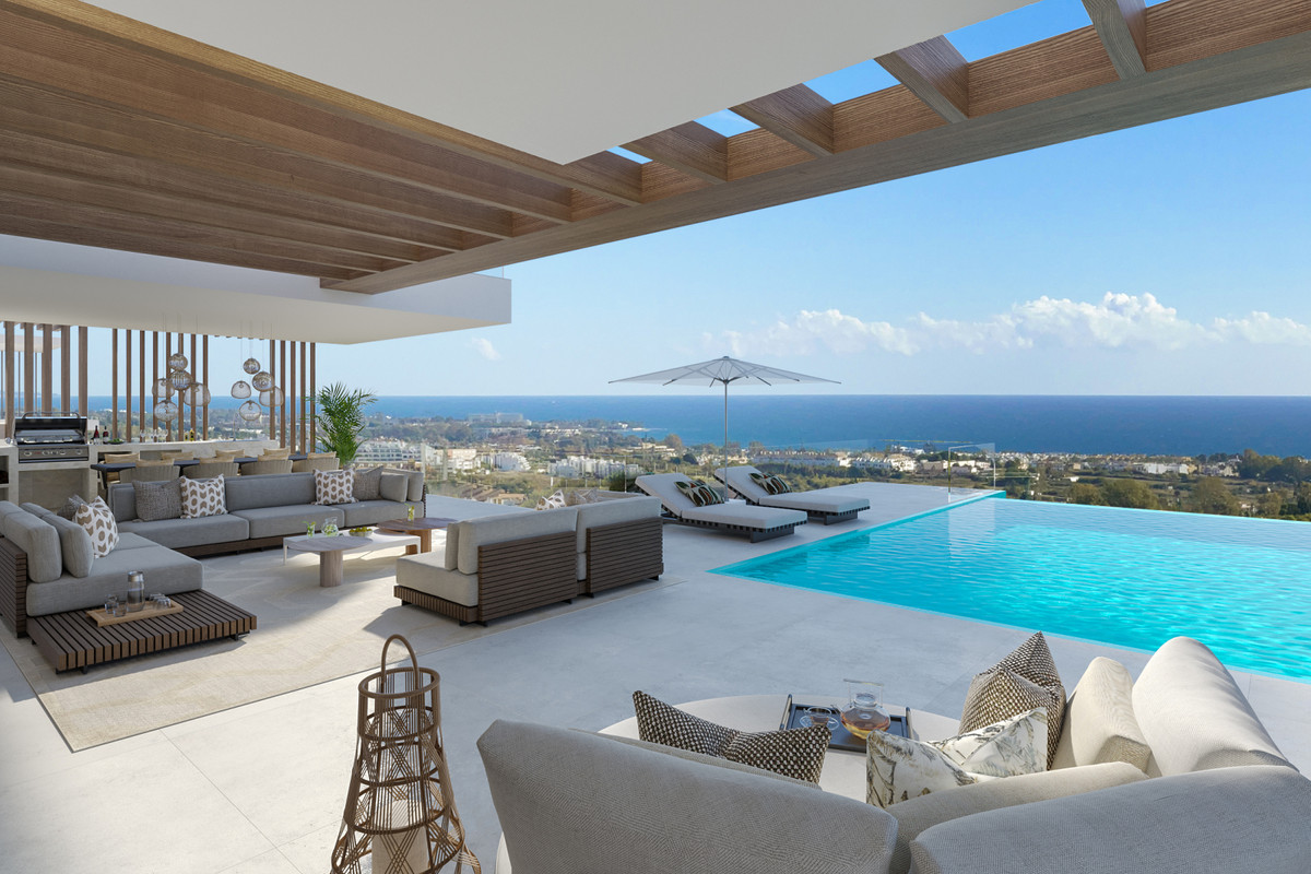 House in Estepona - view 1
