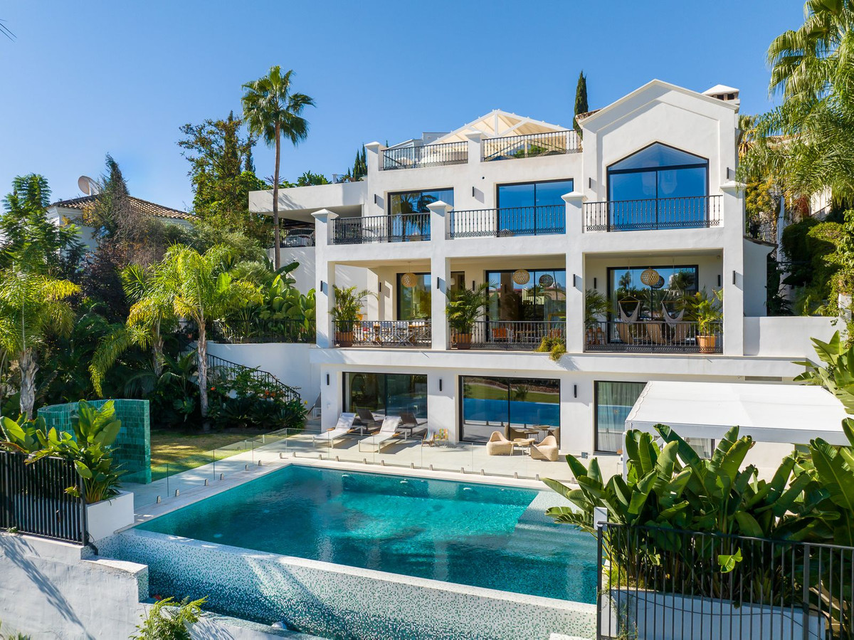House in Malaga - view 1
