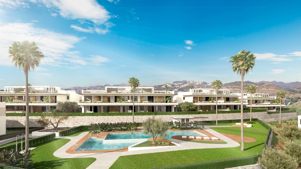 House in Marbella Del Este - view 1