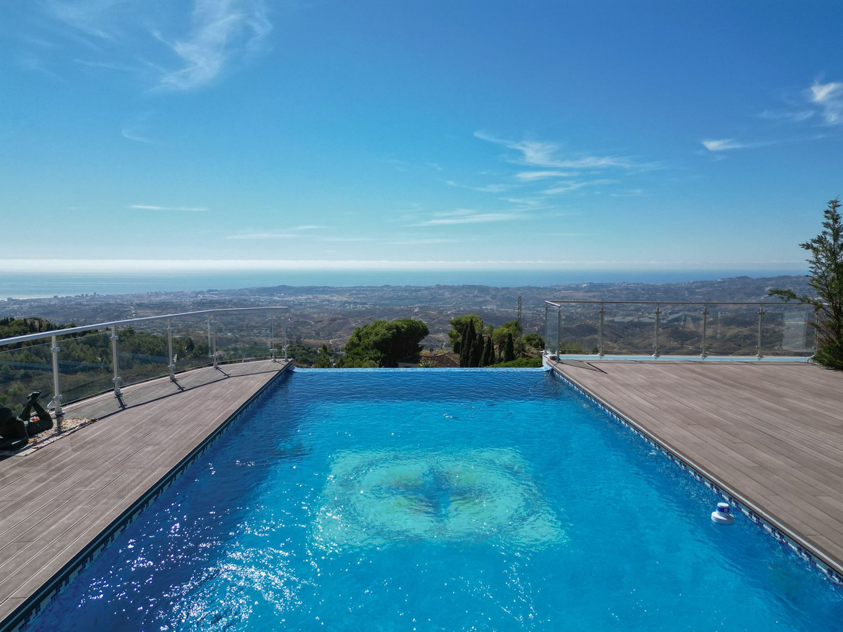 House in Malaga - view 1
