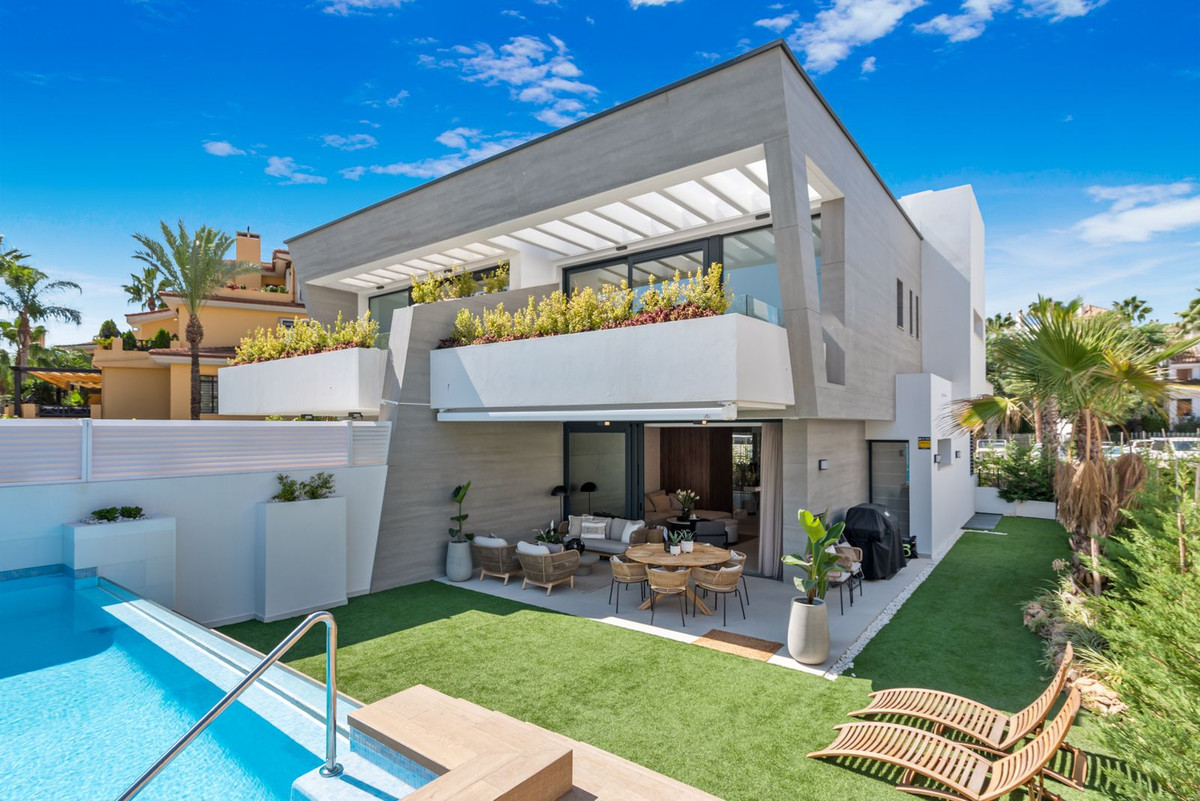 House in Andalusia - view 1
