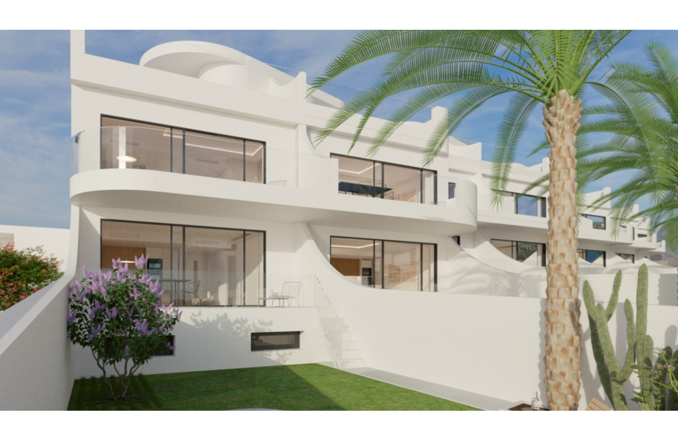Apartment in Alicante - view 1