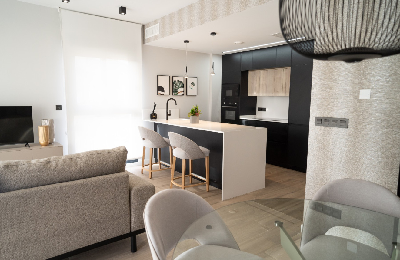 House in Villamartin - view 1