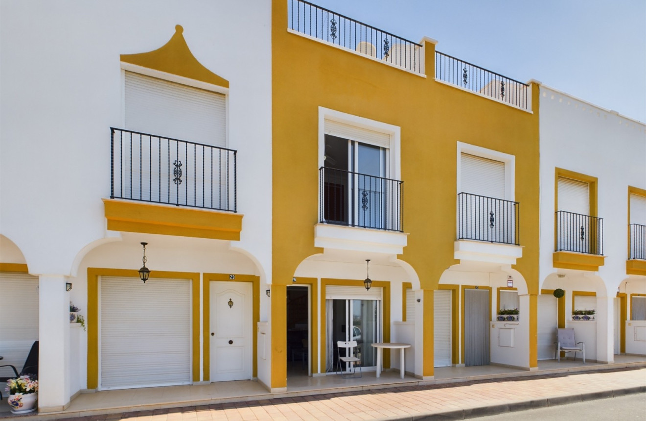 House in Santa Cruz - view 1