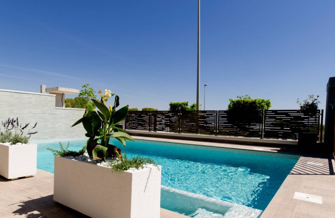 Villa in Dehesa de Campoamor - view 1