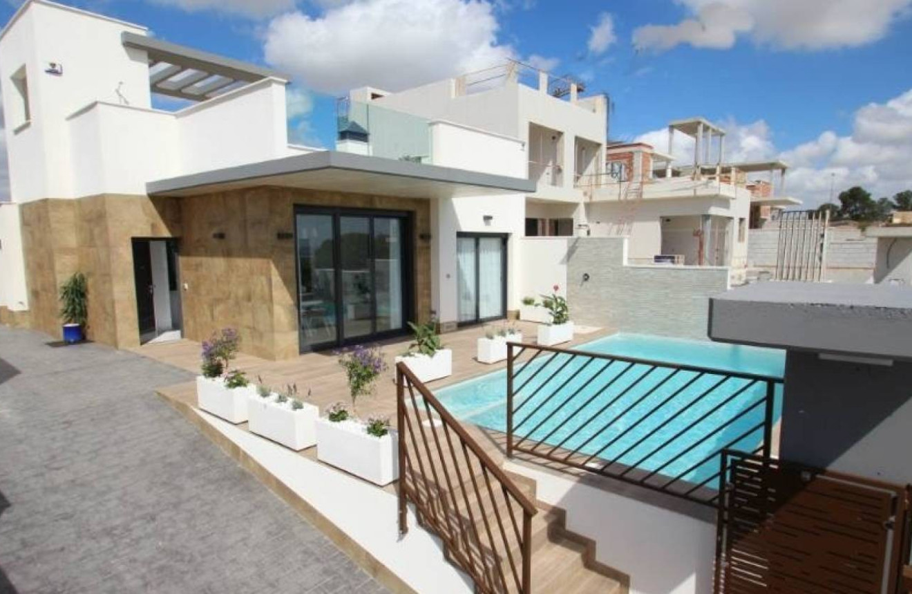 Villa in La Manga del Mar Menor - view 1