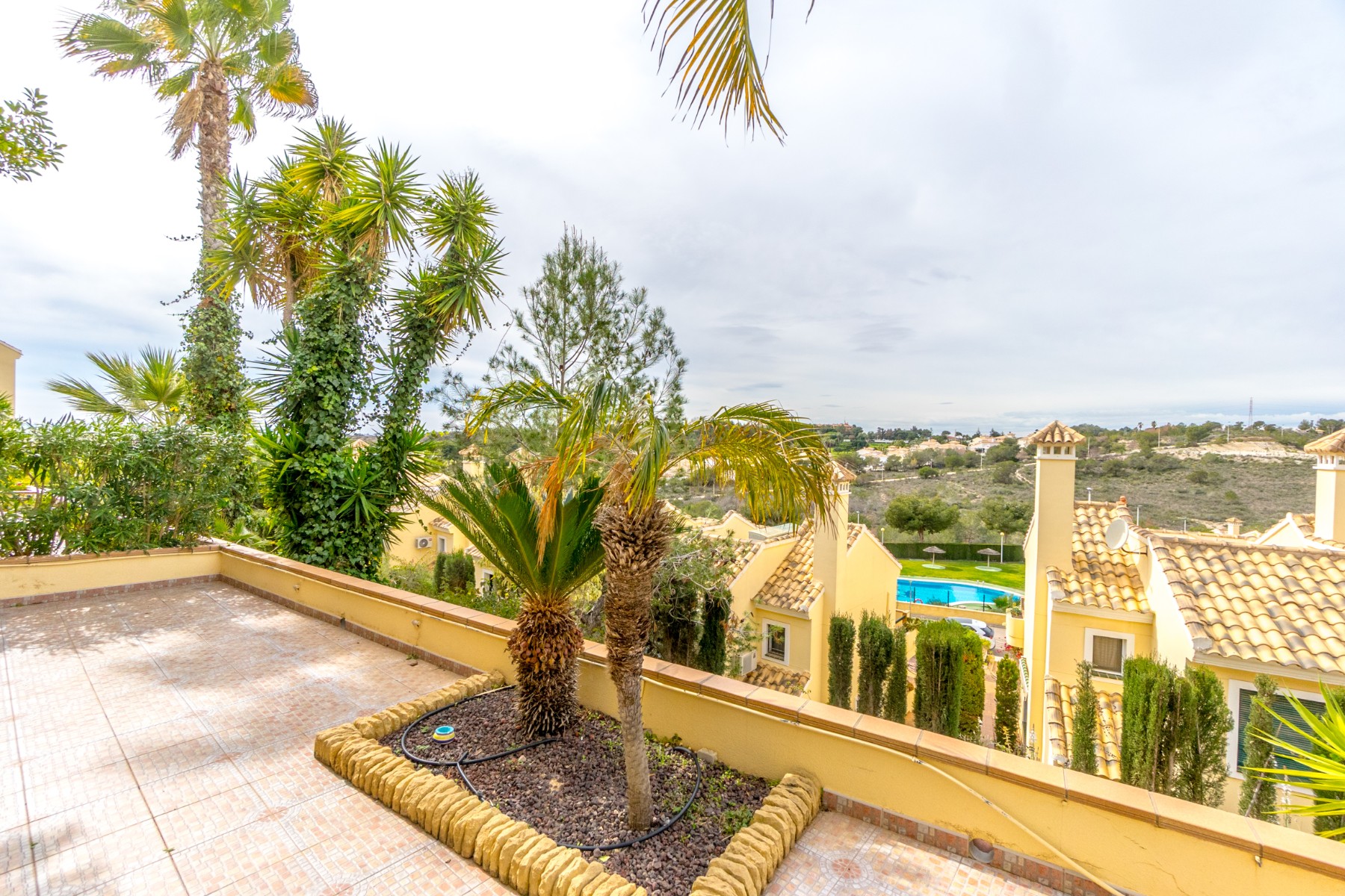 House in Urbanizacion los Balcones - view 1