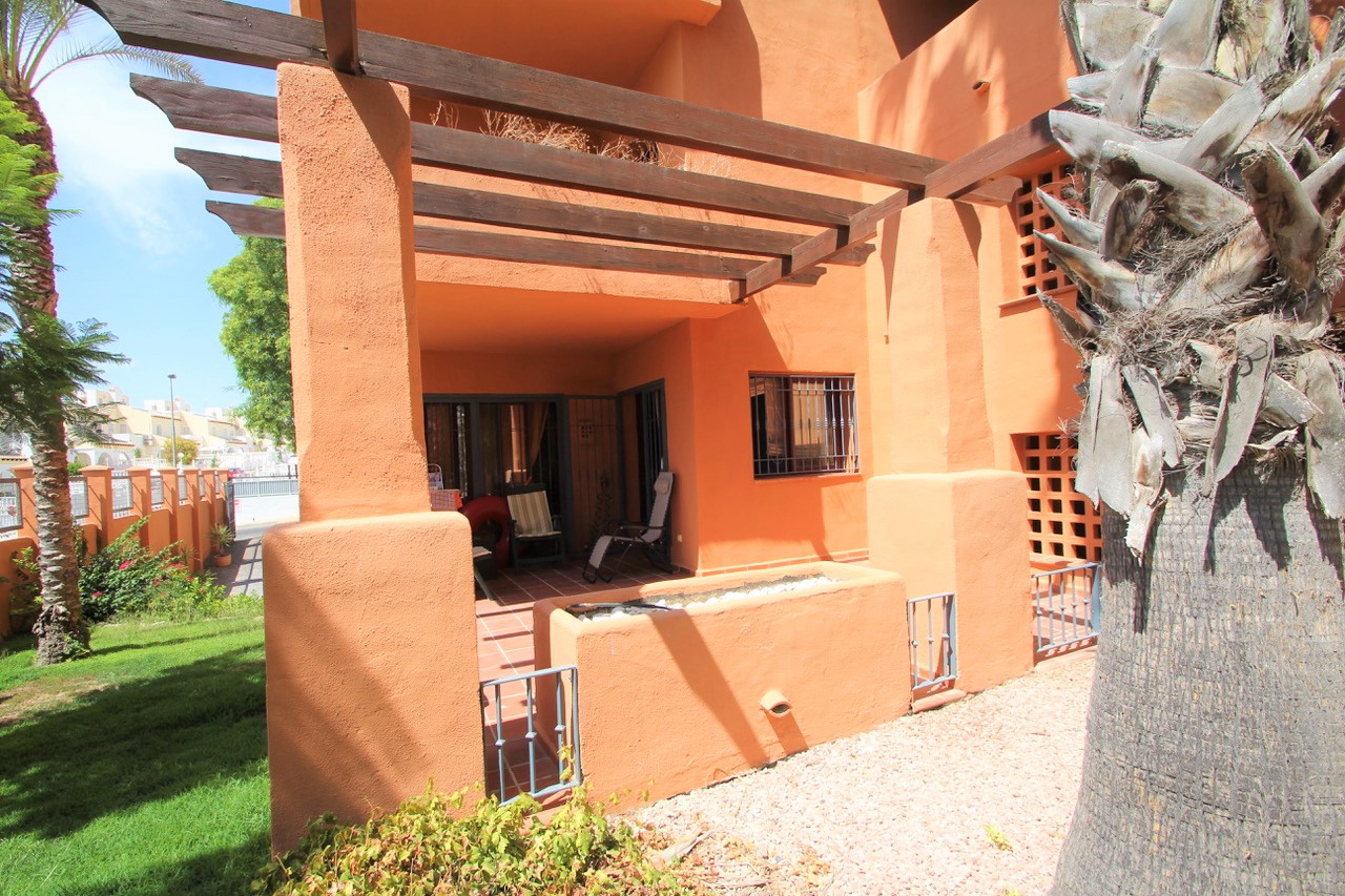 Apartment in Alicante - view 1