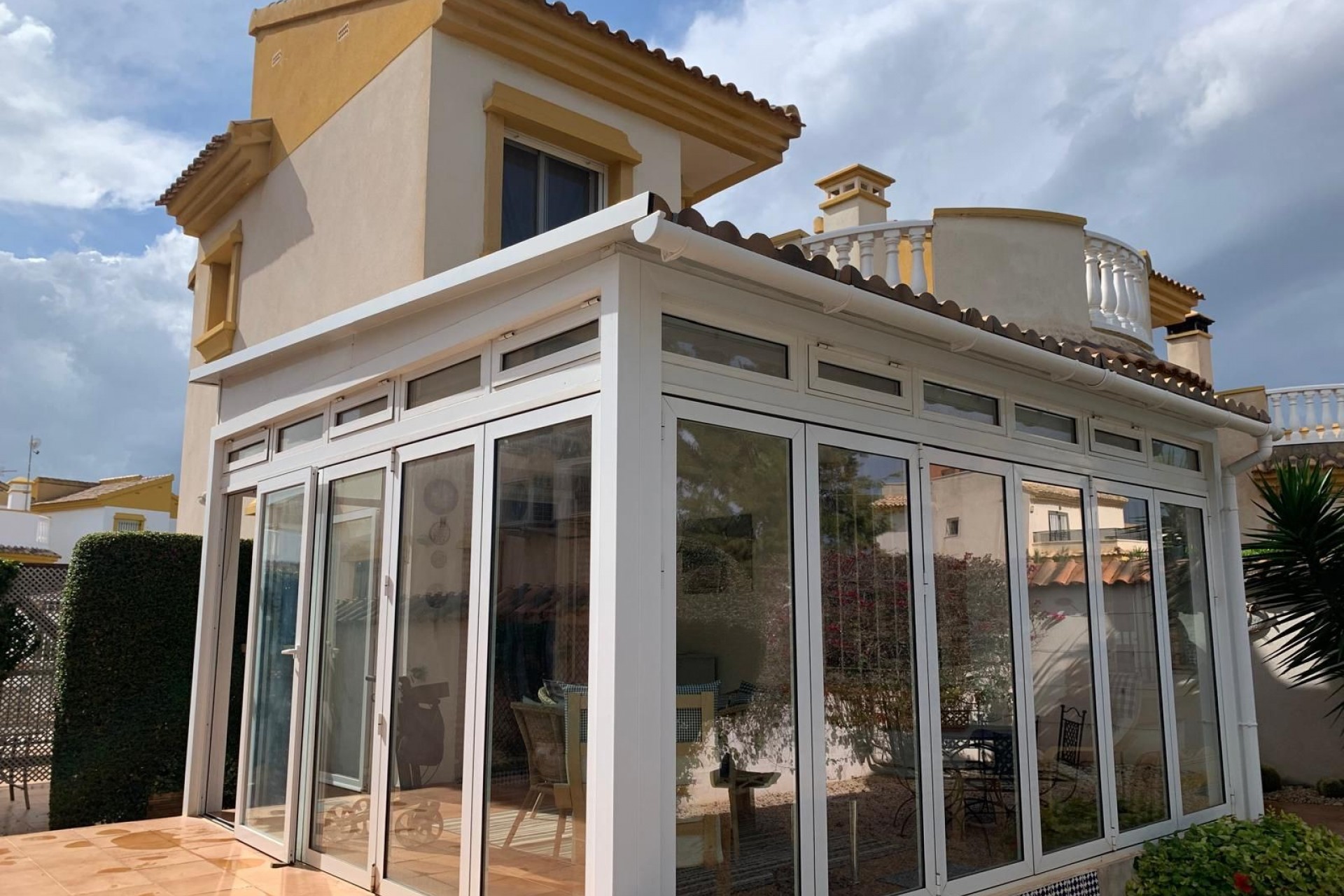 Villa in Guardamar del Segura - view 1