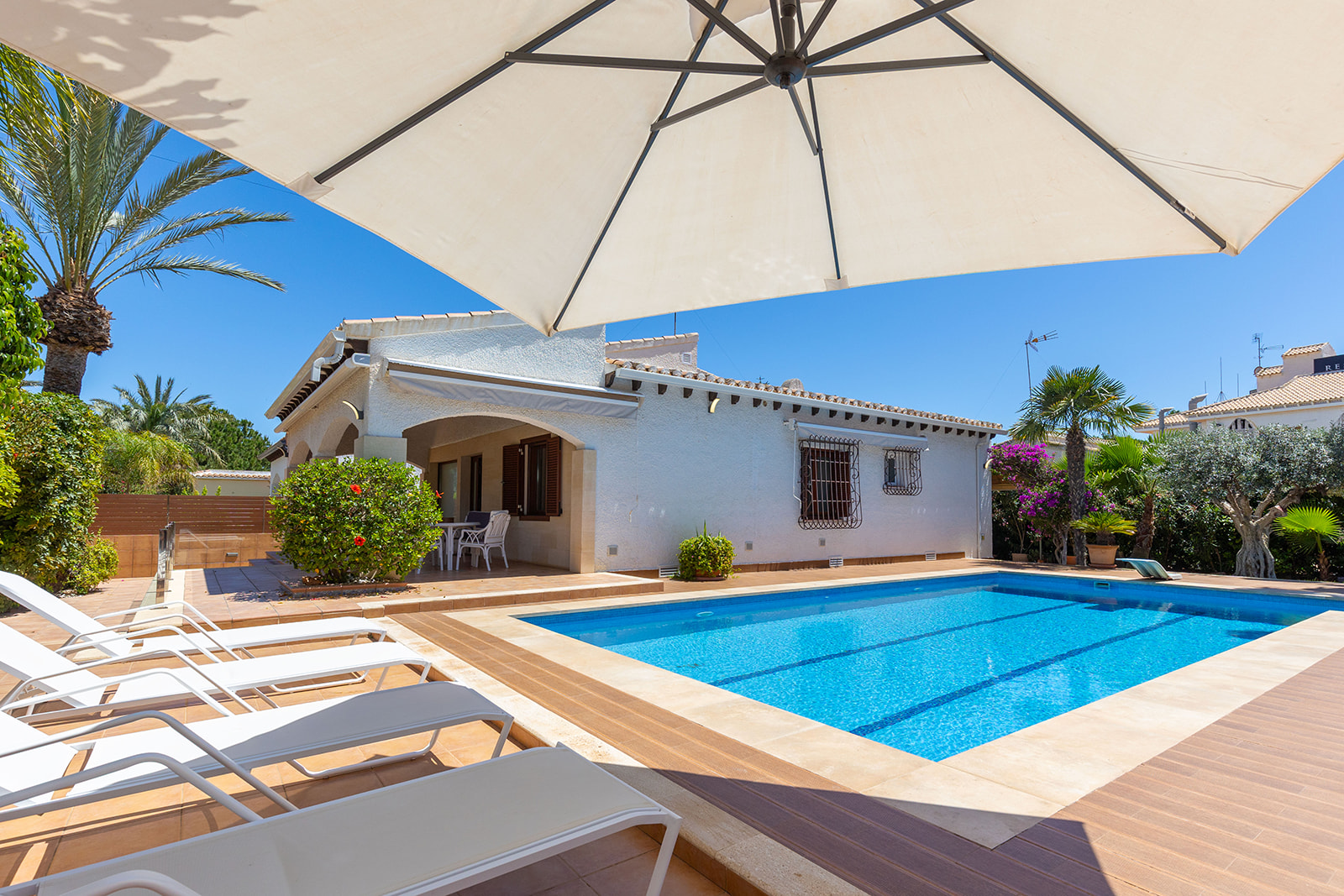 Villa in Urbanizacion los Balcones - view 1