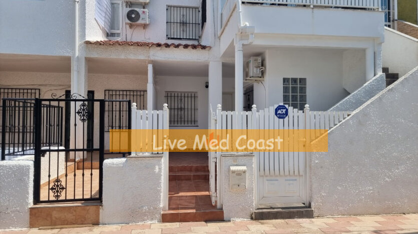 Apartment in Santa Cruz - view 1