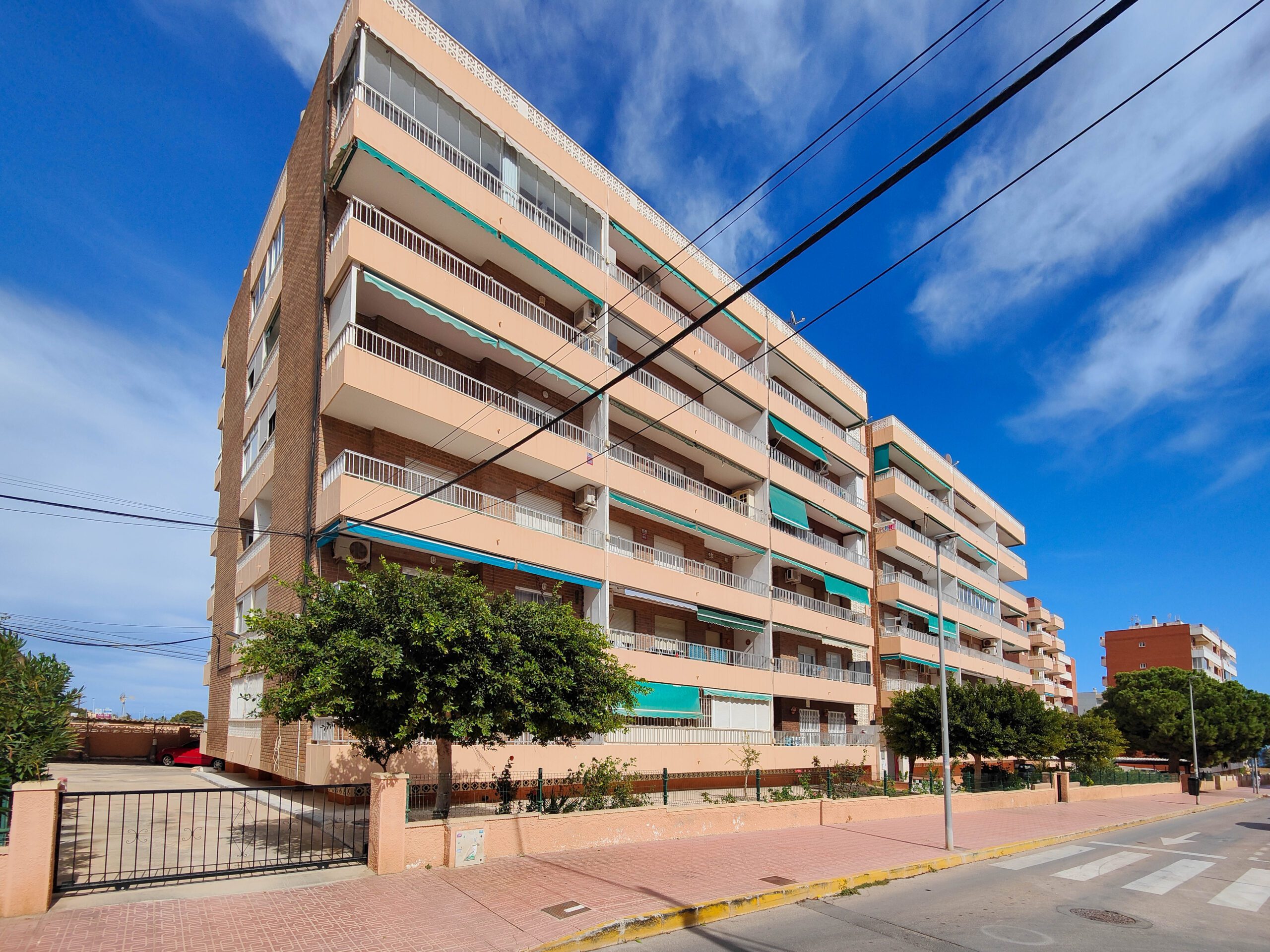 Apartment in Alicante - view 1