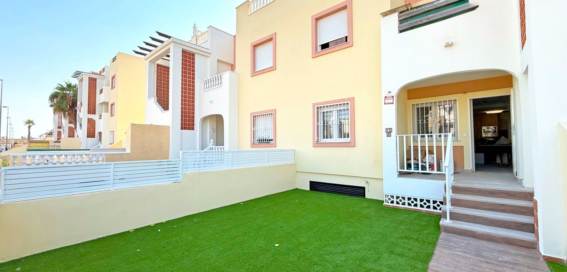 Apartment in La Zenia - view 1