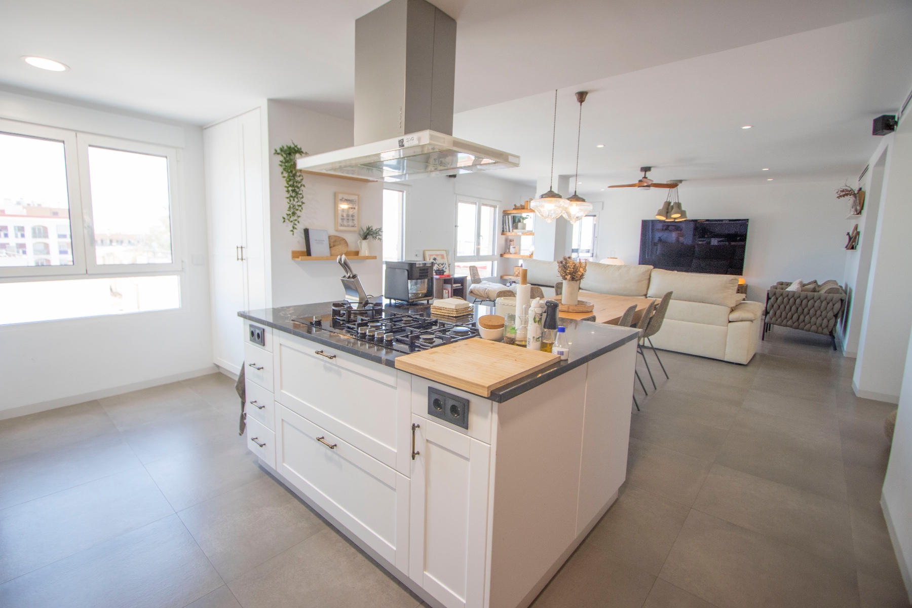 Apartment in Alicante - view 1