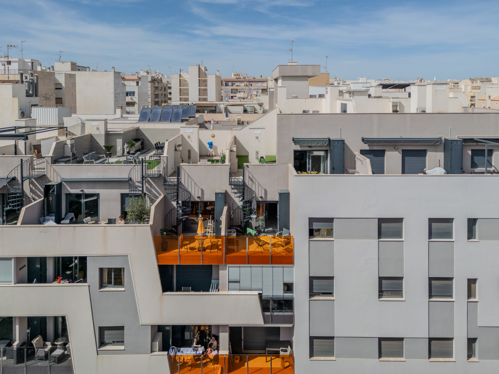 Apartment in Alicante - view 1