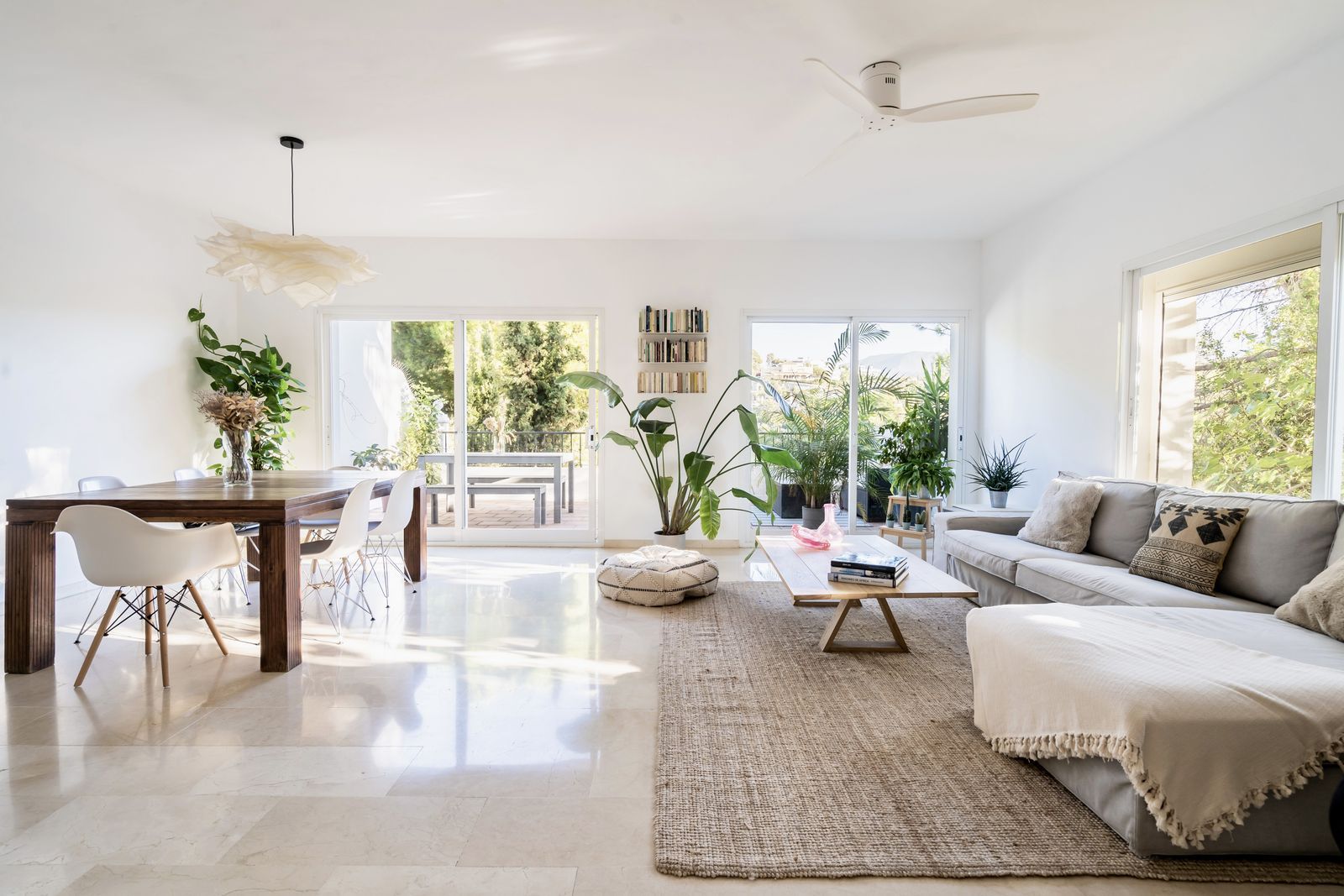 House in Lomas de la Quinta - view 1