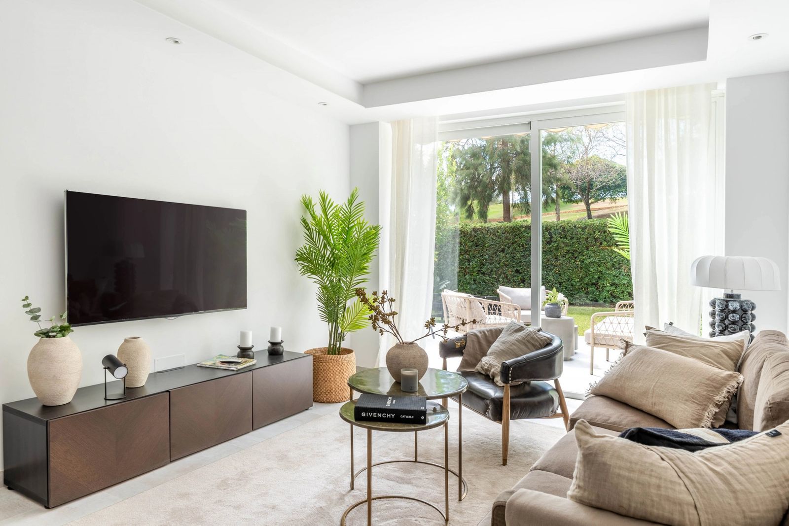 House in Lomas de la Quinta - view 1