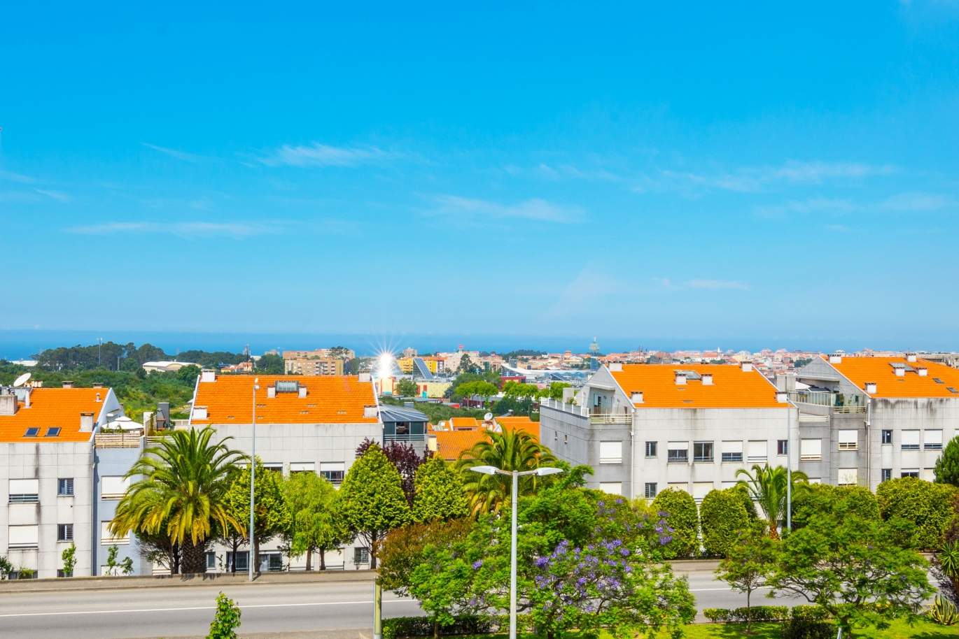 House in Vila Nova de Gaia (Santa Marinha) - view 1