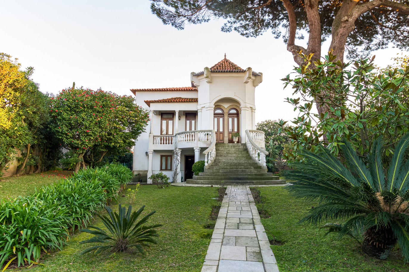 House in Vila Nova de Gaia (Santa Marinha) - view 1
