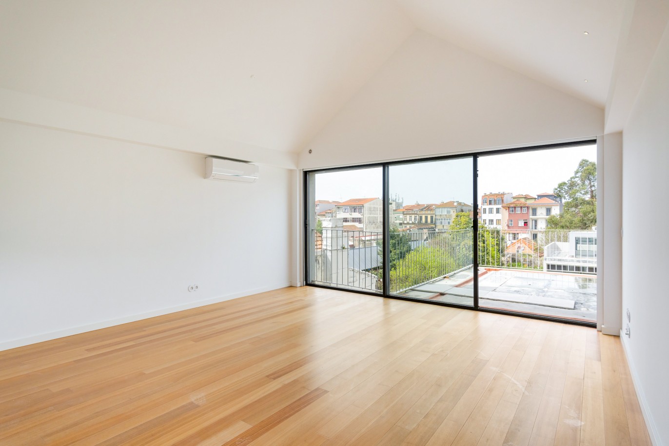 House in Porto - view 1