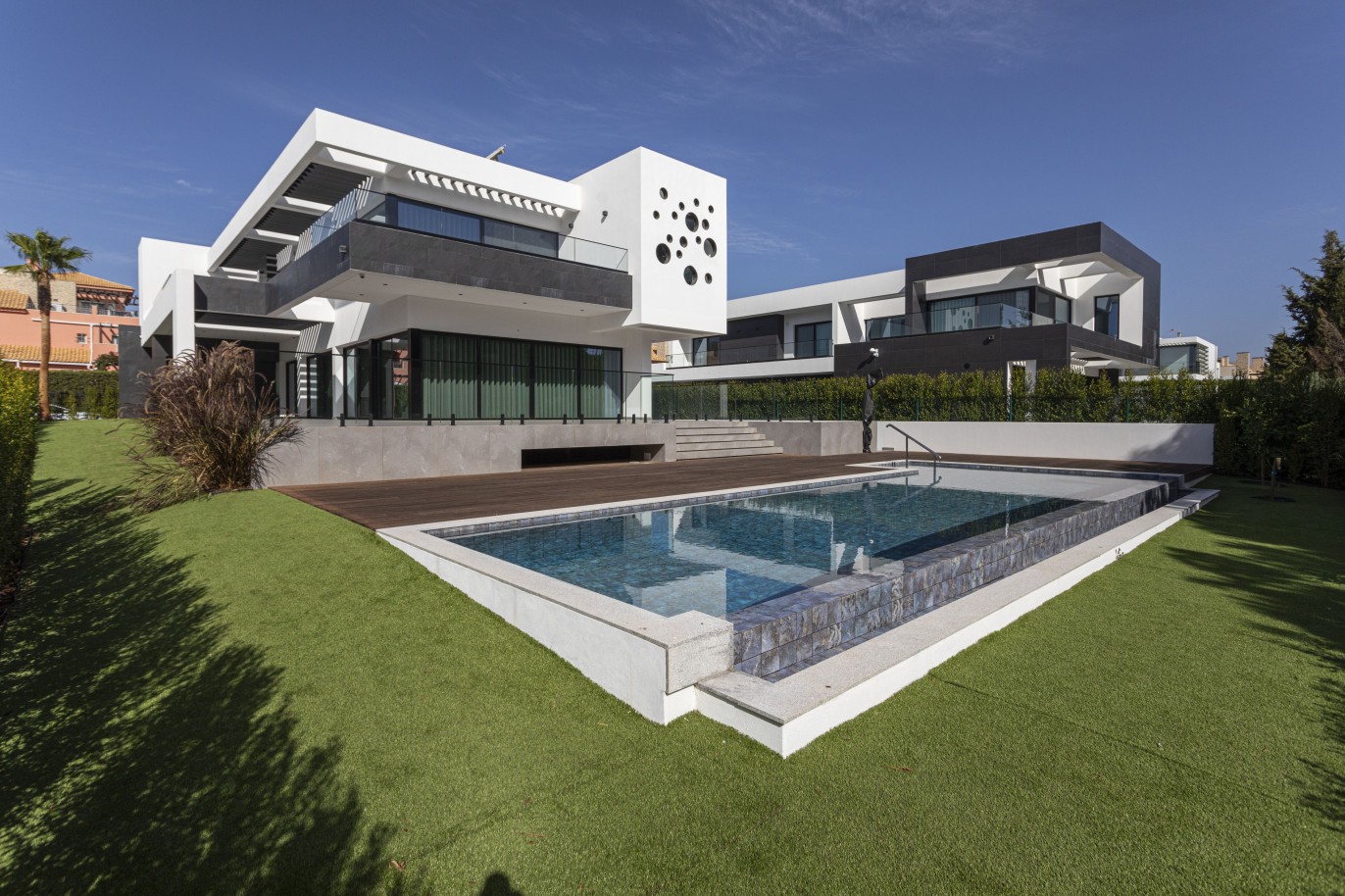 House in Vilamoura - view 1
