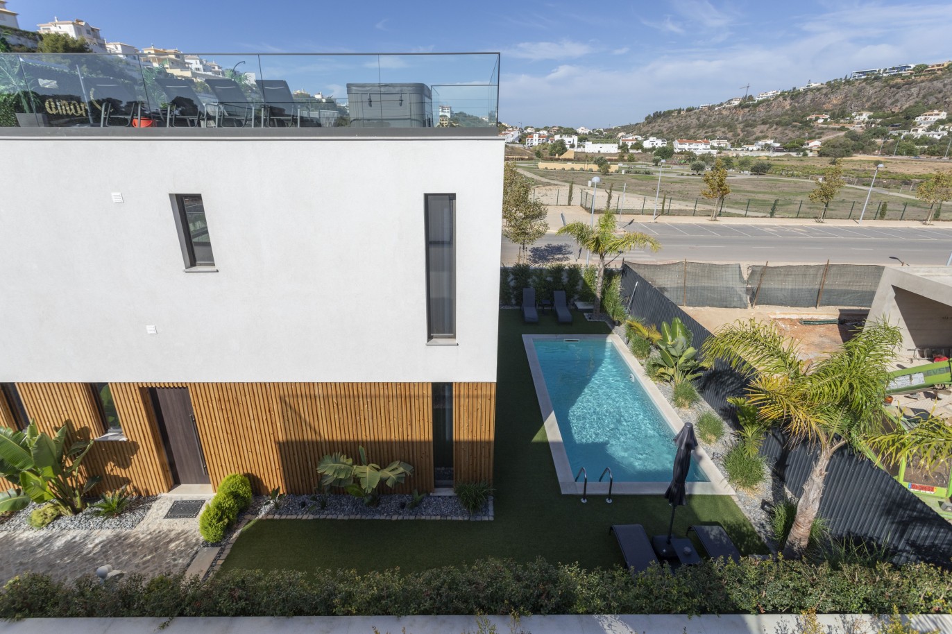 House in Correeira - view 1