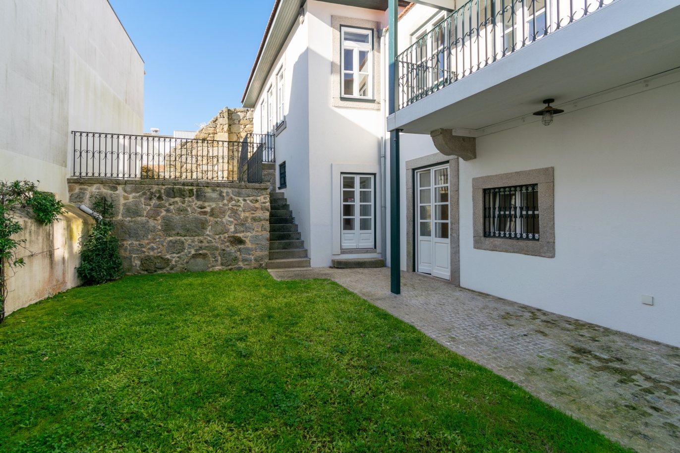 House in Senhora do Porto - view 1
