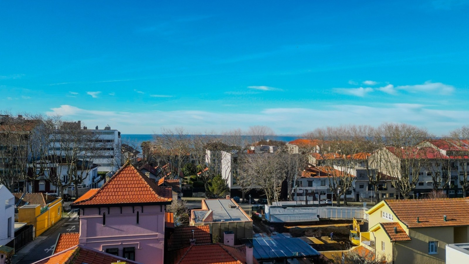 House in Senhora do Porto - view 1