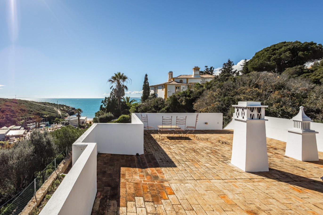 House in Ferragudo - view 1