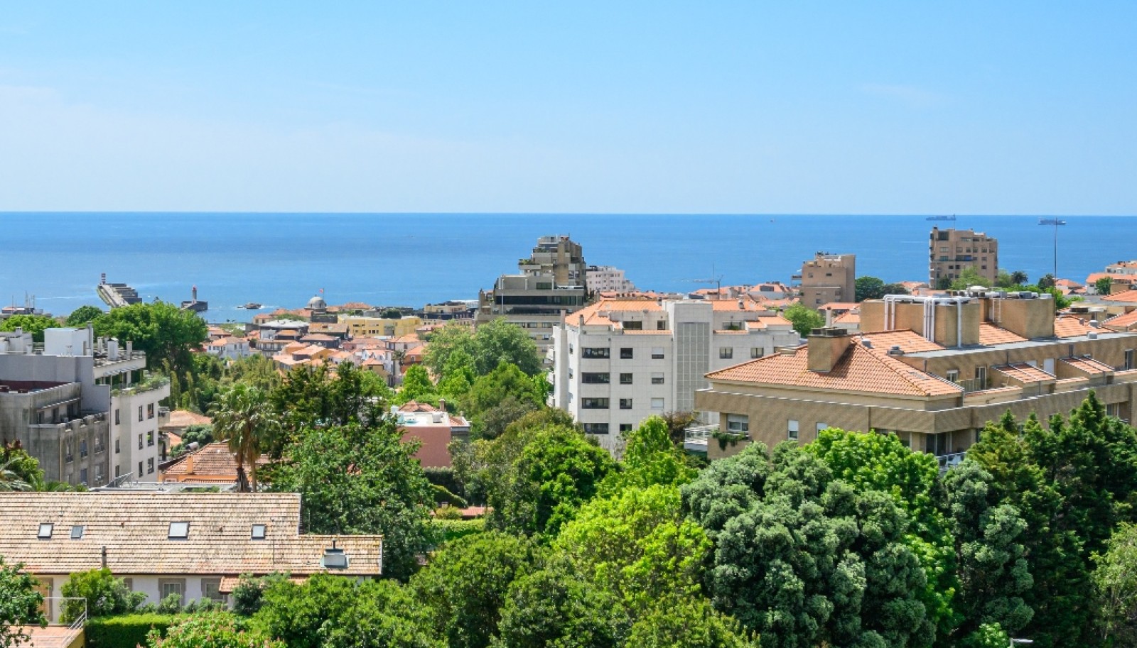 House in Senhora do Porto - view 1