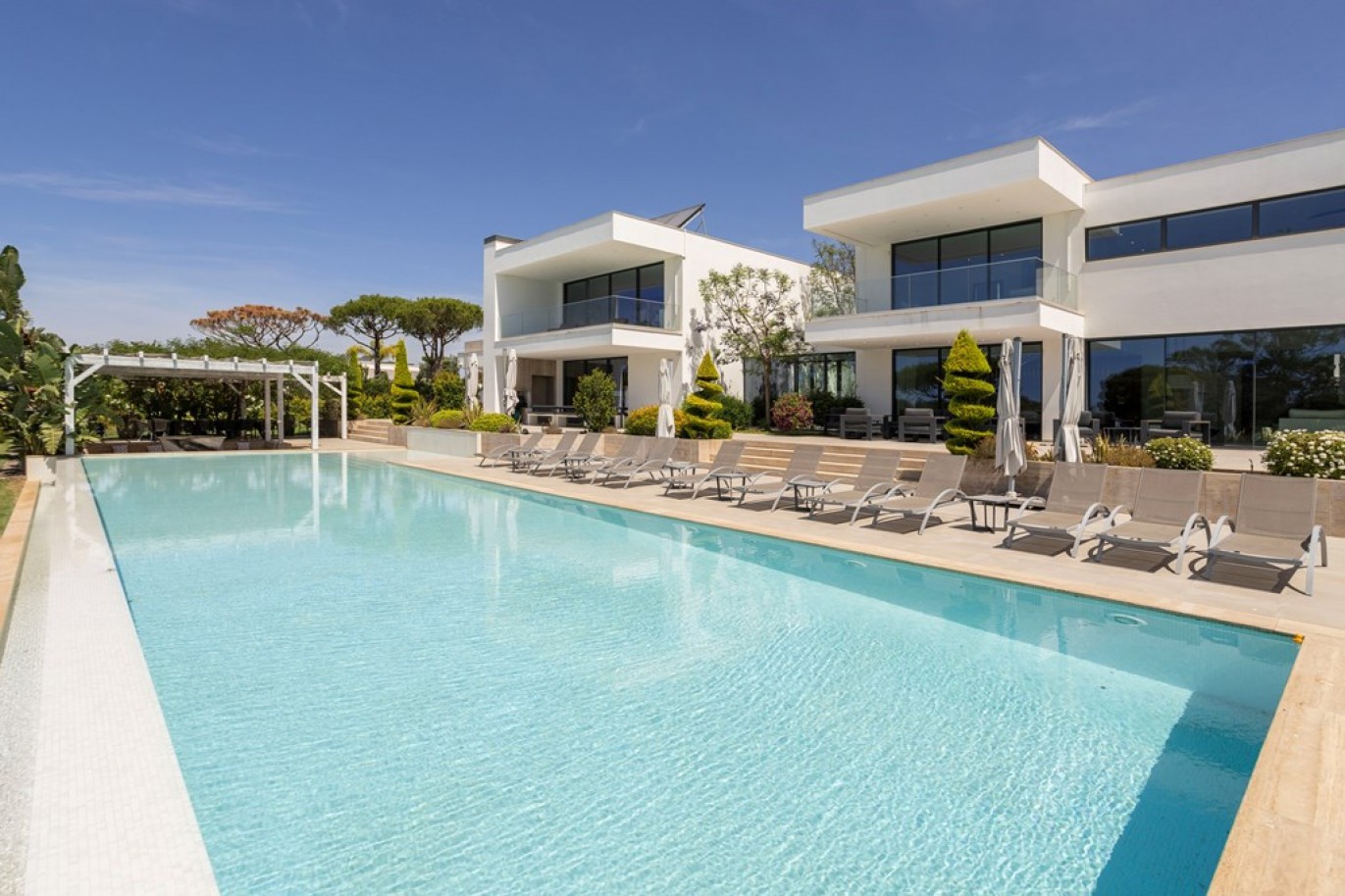 House in Vilamoura - view 1