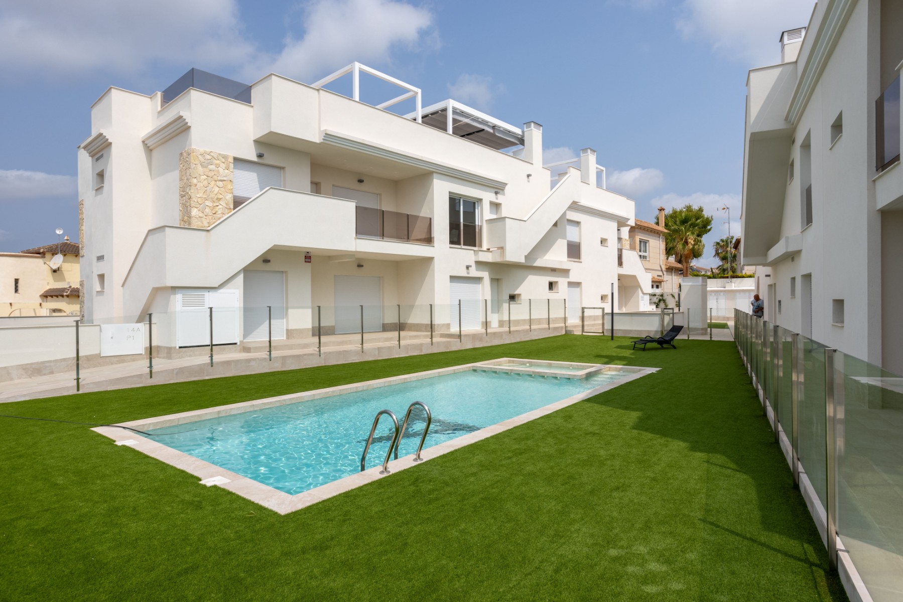 House in Alicante - view 1