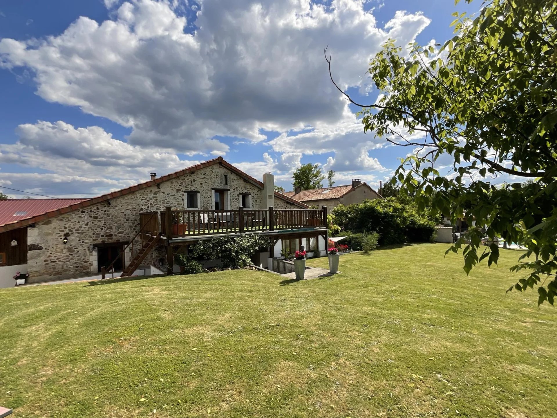 House in Dordogne - view 1