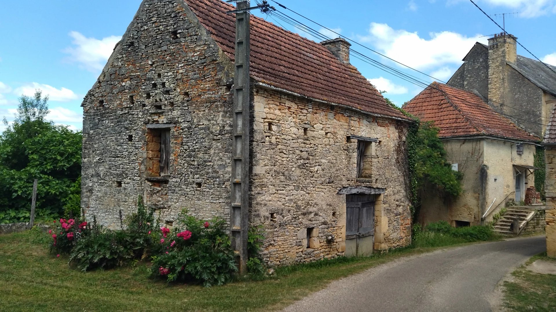 House in Salviac - view 1