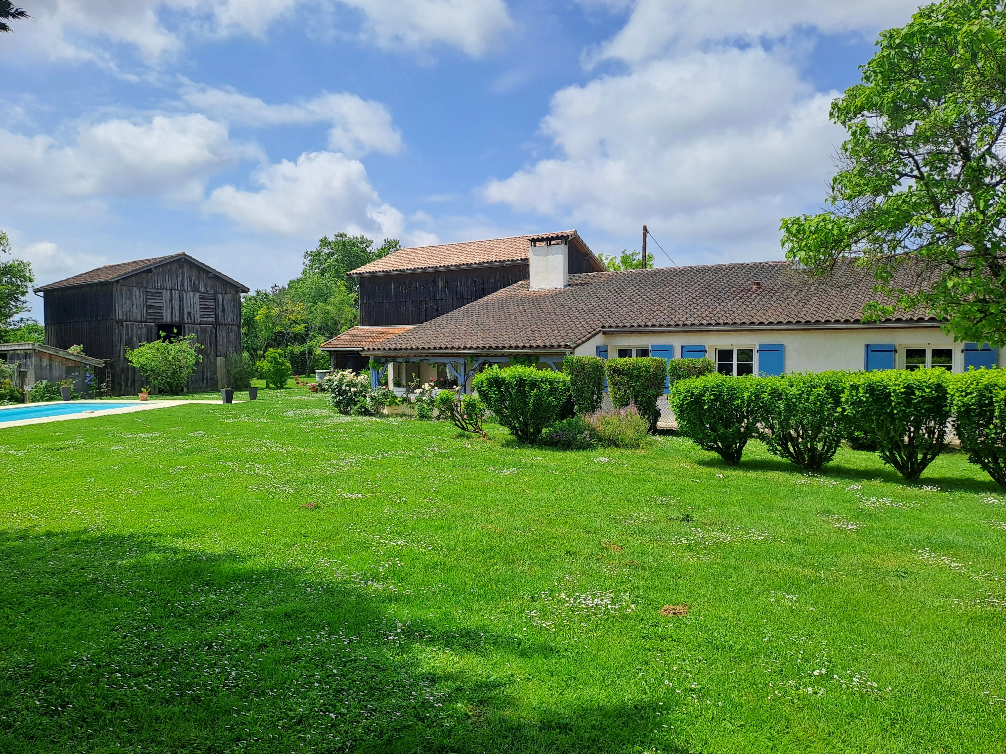 House in Tonneins - view 1