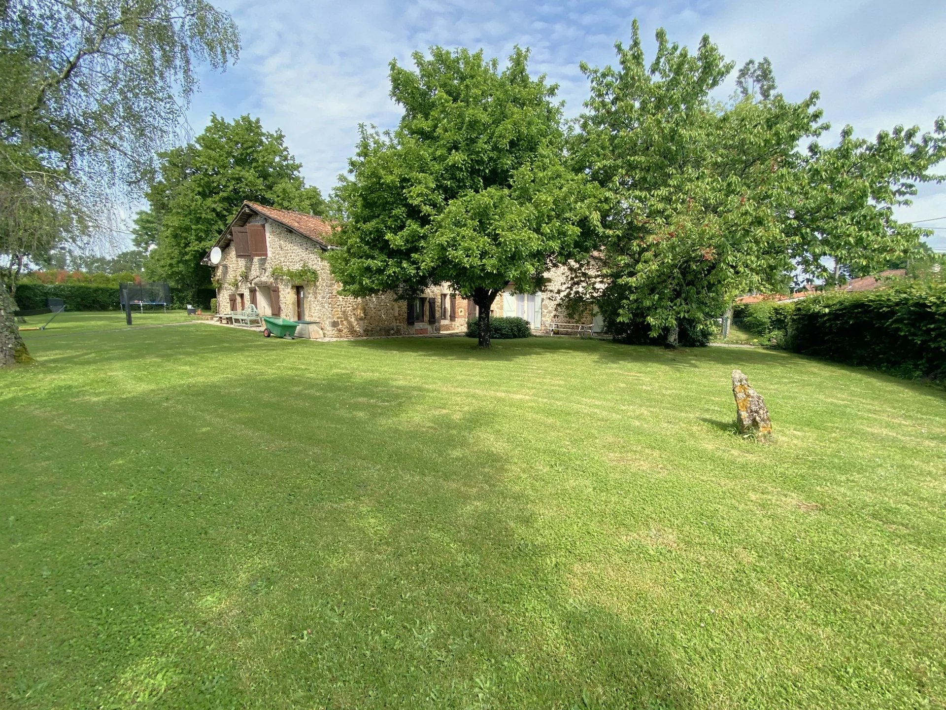 House in Chasseneuil-sur-Bonnieure - view 1