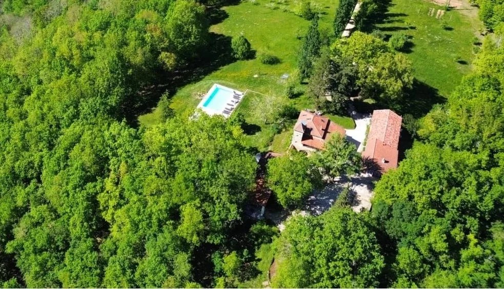 House in Montcabrier - view 1