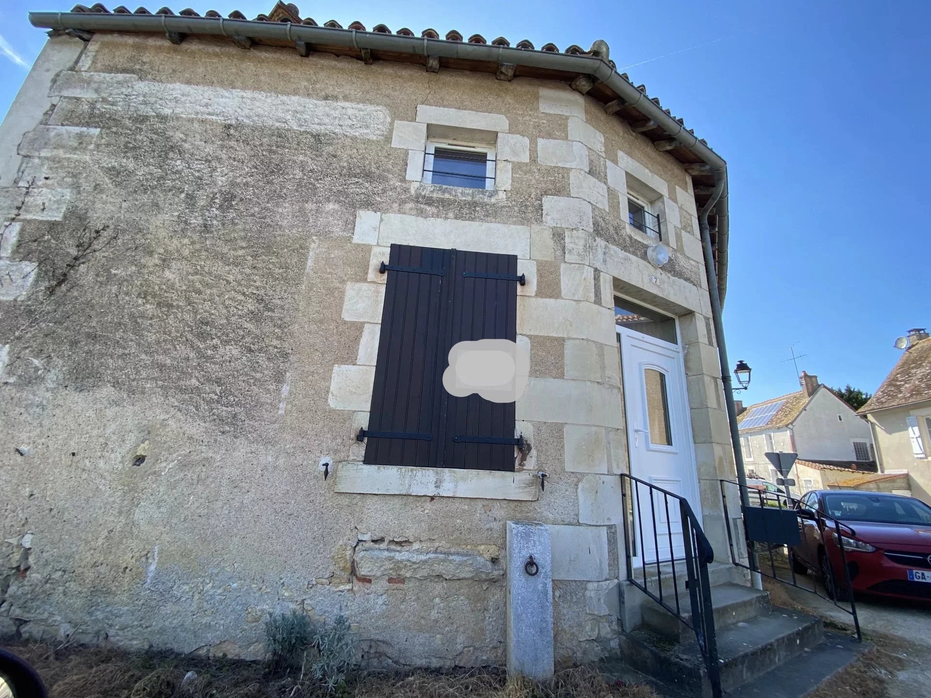 House in Jouhet - view 1