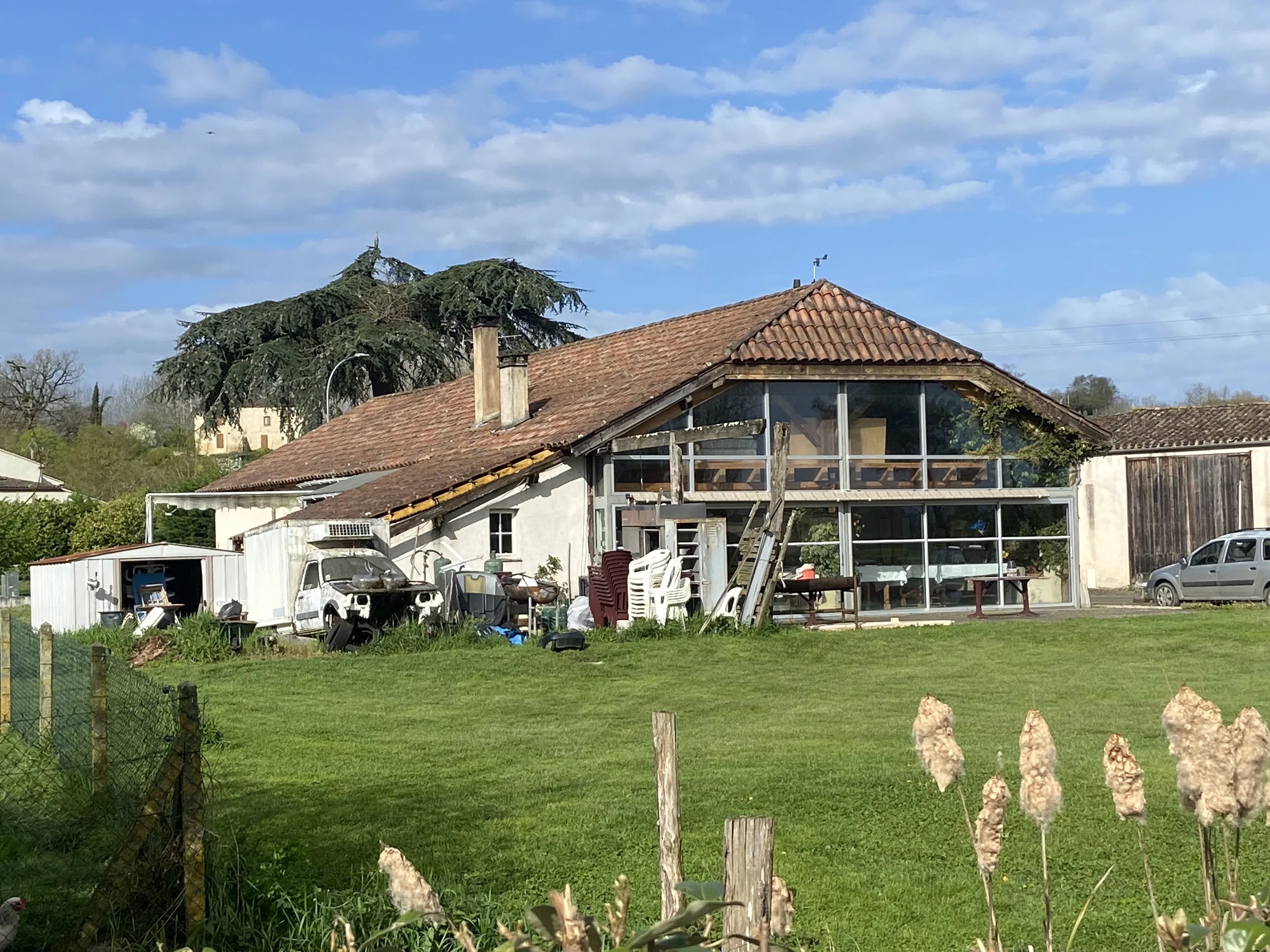 House in Monflanquin - view 1
