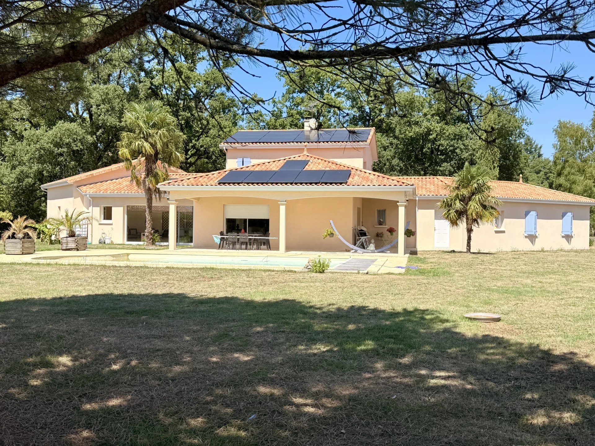 House in Brigueuil - view 1