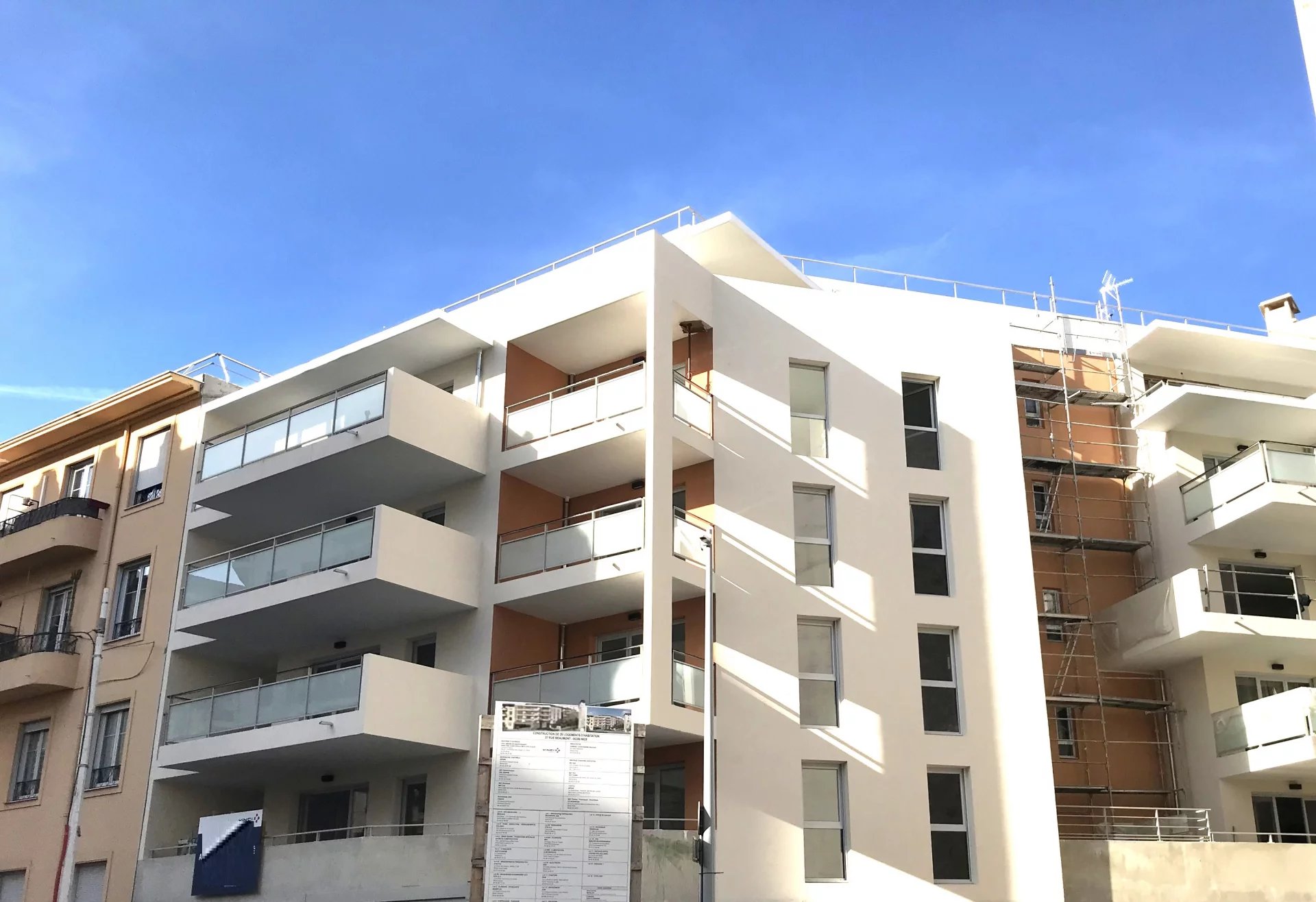 Apartment in Nice - view 1